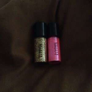 MAC glitters