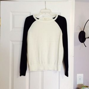 New! White and black sleeve sweater.