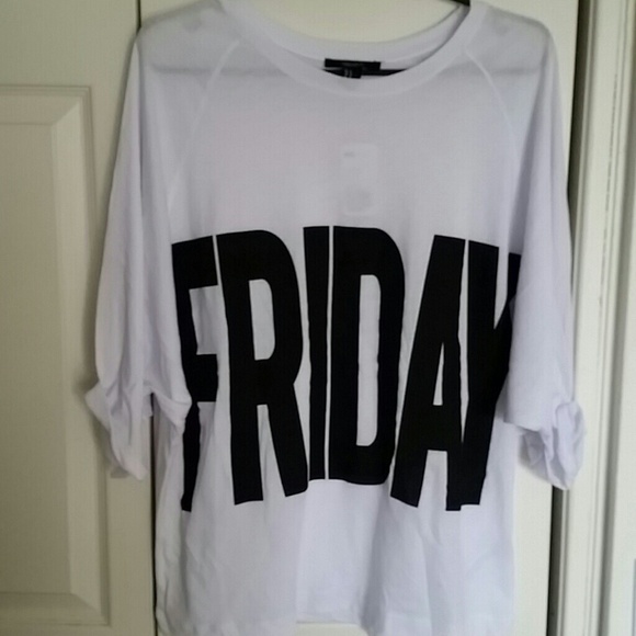 Very cool casual summery "Friday" T-shirt. - Picture 2 of 4