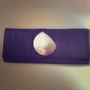 Elegant Clutch with decorated seashell