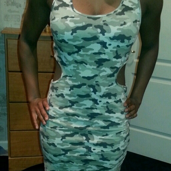 Cute Cut Out Dress - Picture 2 of 2