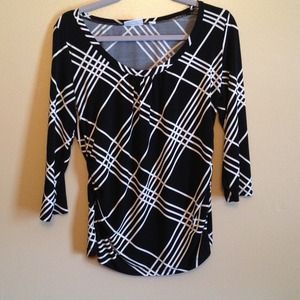 New York & Company top. Size Medium