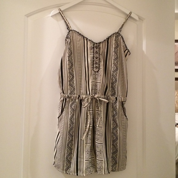 Mango Pants - NWOT Mango Romper Mango Pants - NWOT Mango Romper