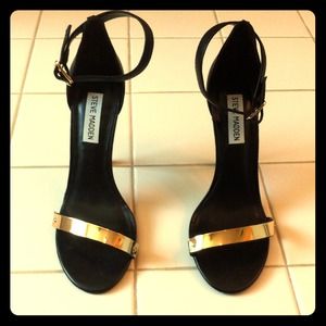 Steve Madden Sandals