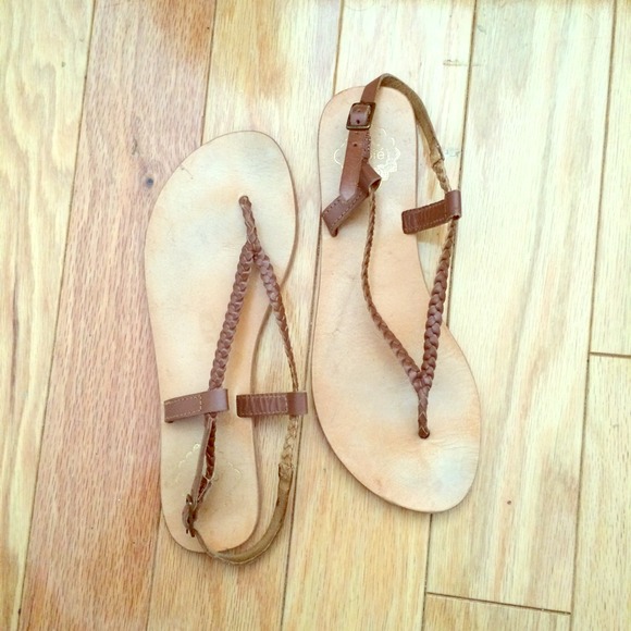 UO Urban Outfitters Ecote Sandals