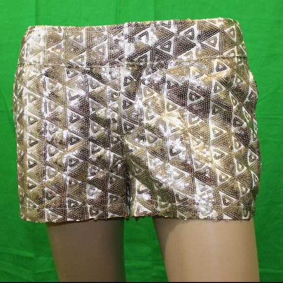 Shorts - Picture 1 of 1