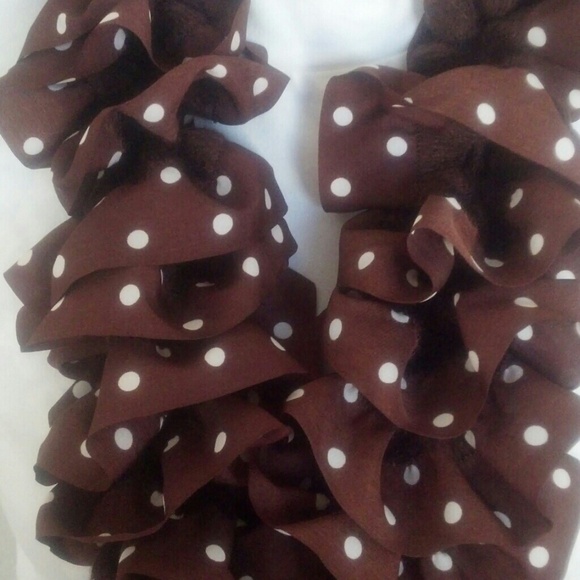 Ruffle Ribbon Scarf - Picture 2 of 2