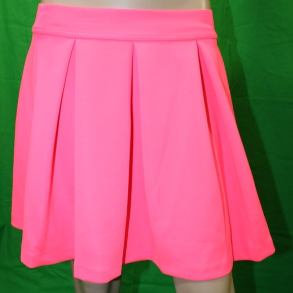 Skirt - Picture 1 of 1