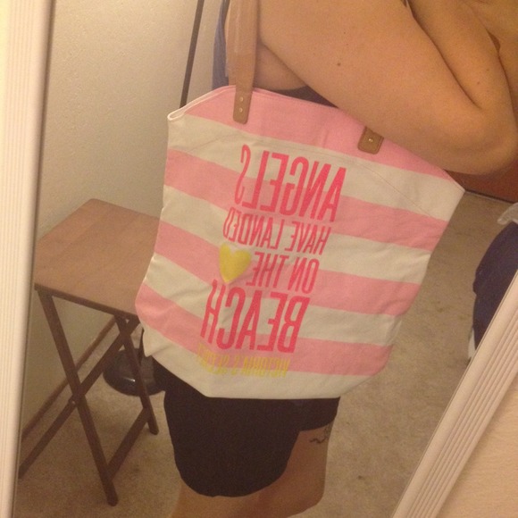 Beach tote - Picture 2 of 3