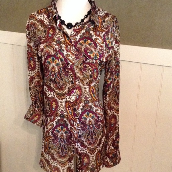 Paisley dress top. Gorgeous colors!!