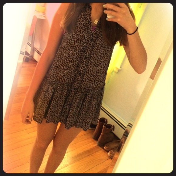 Brandy Melville dress