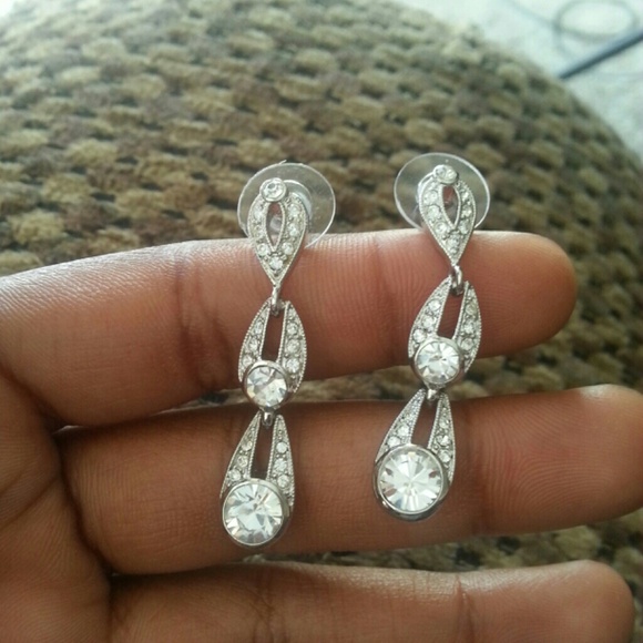 Pretty earrings - Picture 2 of 2