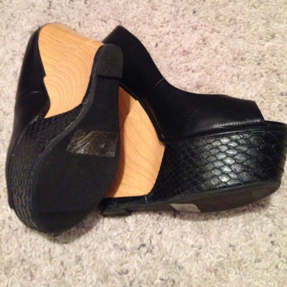 Black wedges - Picture 4 of 4
