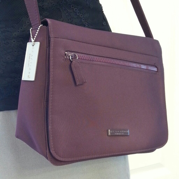 *SOLD* Plum/Wine Kenneth Cole REACTION iPad Bag - Picture 2 of 4