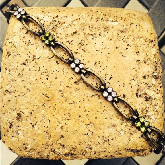☀️SALE 🌿Oil Rubbed Crystal Bronze Bracelet🌿 - Picture 3 of 3
