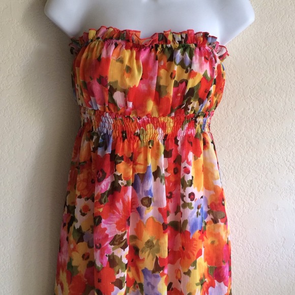 Spring/Summer Floral Dress S - Picture 2 of 4
