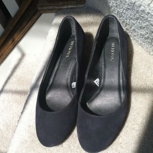 Black Merona flats