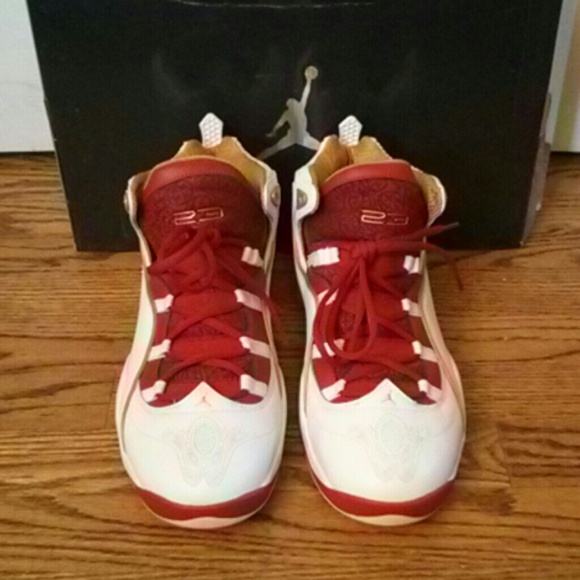 **SOLD**Jordan Olympia Sneakers - Picture 2 of 2