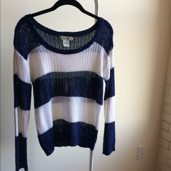 Striped white and navy lightweight sweater