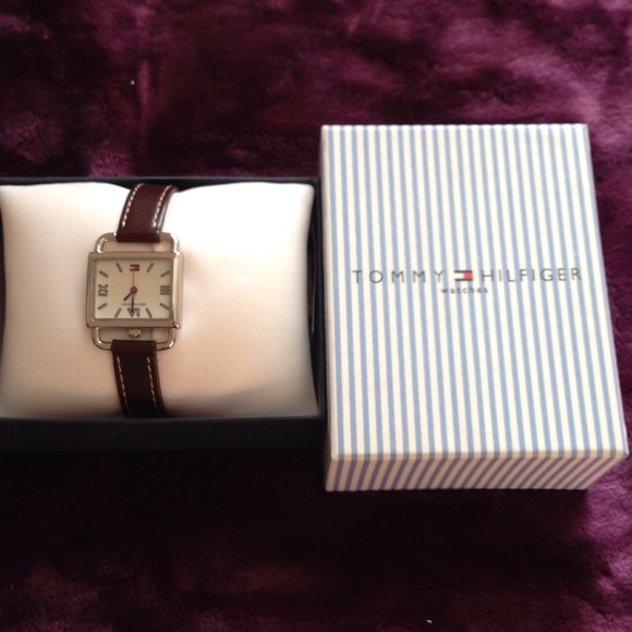Tommy Hilfiger Leather Watch