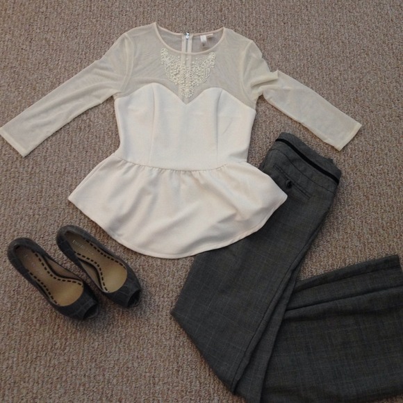 IVORY PEPLUM TOP