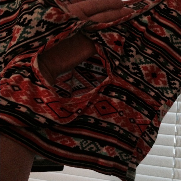 Crop too - Picture 2 of 2