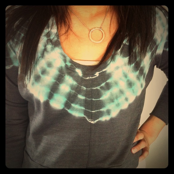 Splendid Tops - Gray Splendid Sweatshirt XS