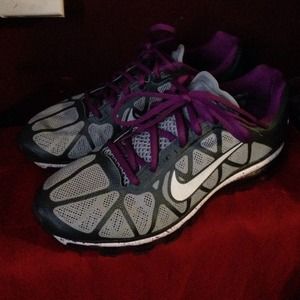 ✳️ON HOLD✳️💥REDUCED💥Womens NIKE AIRMAX 2011 Sz 9