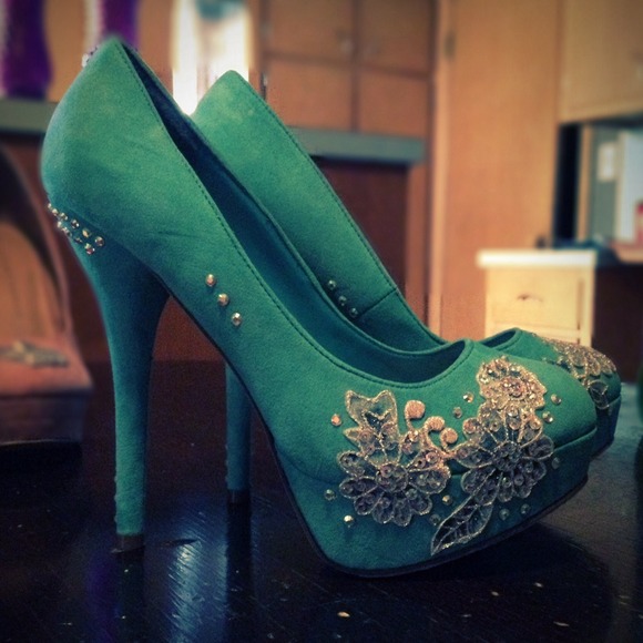 Custom designed by me - Picture 2 of 4