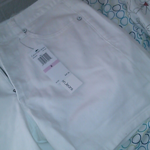 Calvin Klein White Jean Shorts Size 6