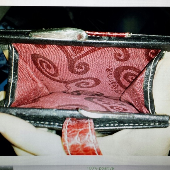 **SOLD** Brighton bifold wallet - Picture 3 of 4