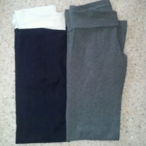 Two pairs of Victoria secret yoga pants bundled