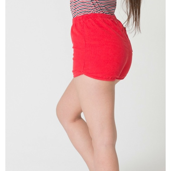 🚫SOLD🚫American Apparel Red Corduroy Shorts - Picture 2 of 4