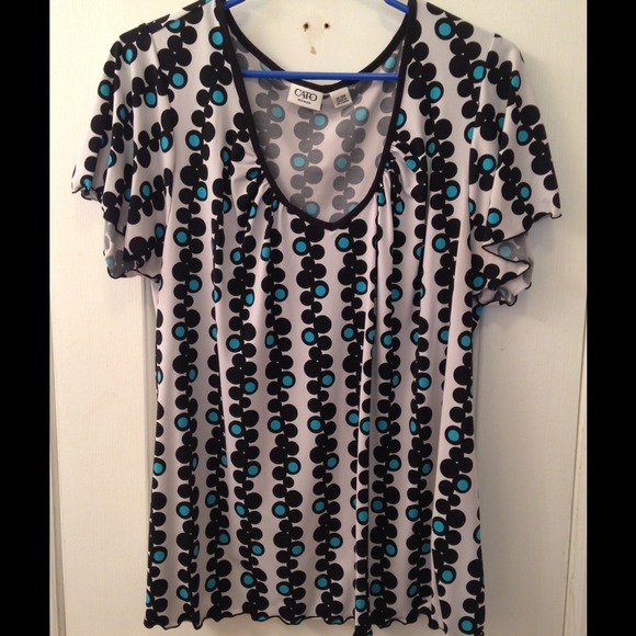 Lightweight dress shirt