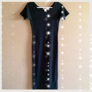 THE LIMITED LONG BLACK DRESS