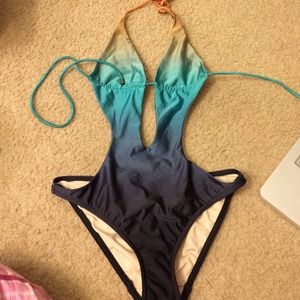 Victoria secrets bathing suit new with tags