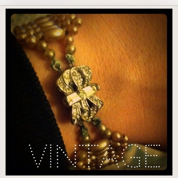 TRUE VINTAGE BRACELET
