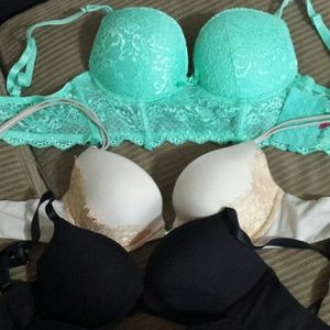 Reduced!Victoria secret and other name brand bras!