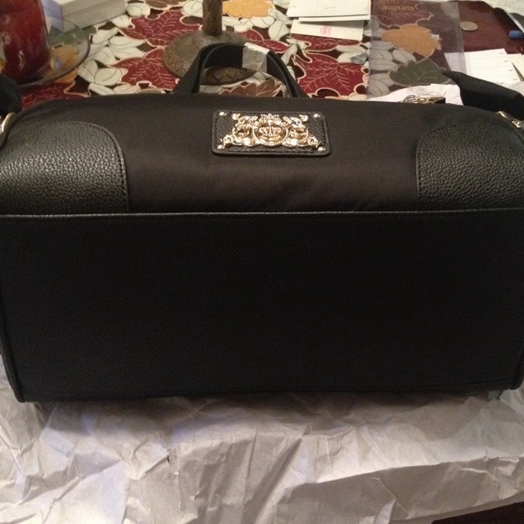 Juicy Couture Malibu Daydreamer Handbags - Picture 3 of 4