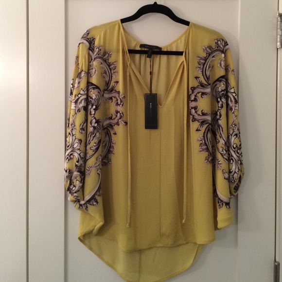 BCBGMaxAzria Tops - BCBG print yellow blouse