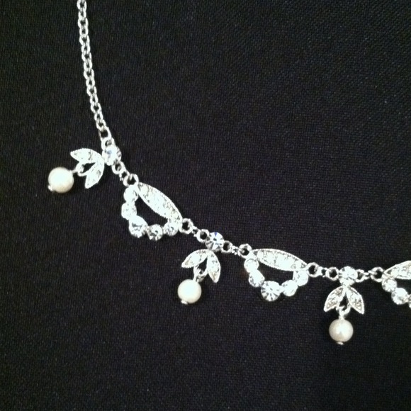 Genuine Crystal Necklace - Picture 2 of 4