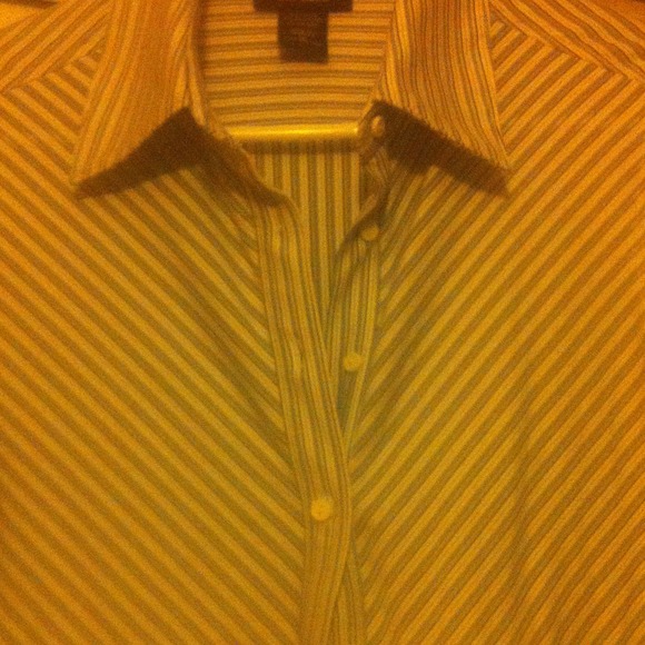 Express Striped Button Up - Picture 3 of 3