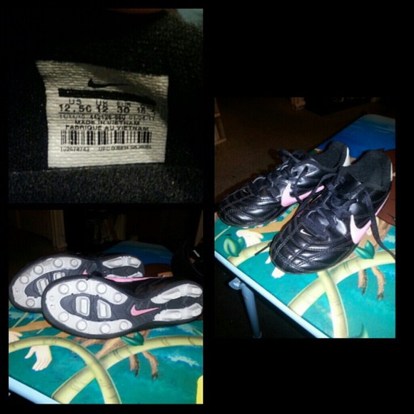 Girls cleats