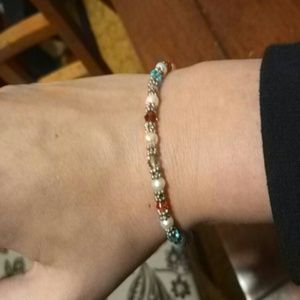 Bead bracelet
