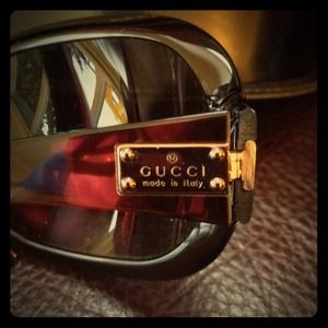 Gucci classic oversized sunglasses