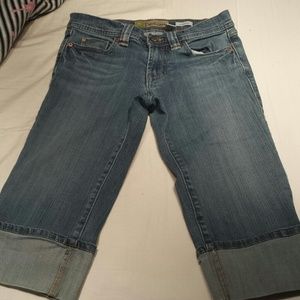 Cute and classy capris