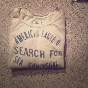 🚨SOLD🚨American Eagle Surf Pullover