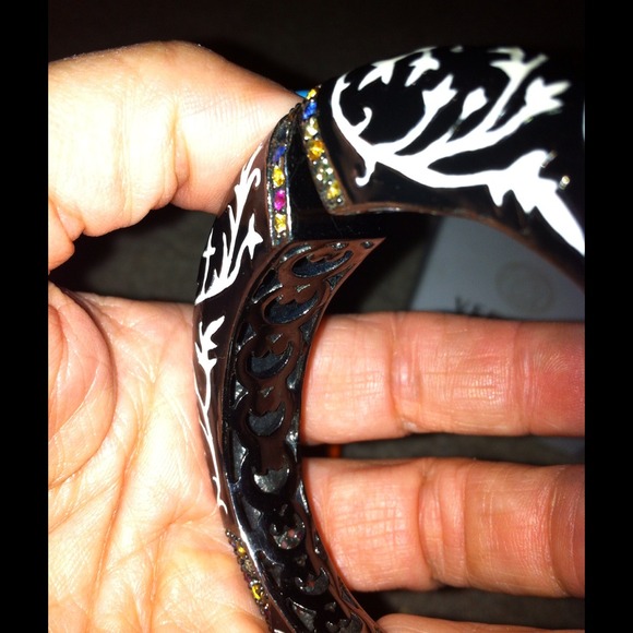 MCL-Bangle - Picture 2 of 2