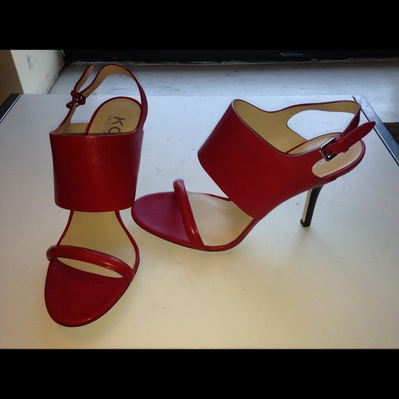 DESIGNER SHOES