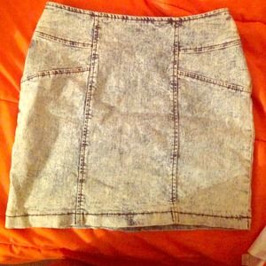 PAC SUN ACID WASH SKIRT